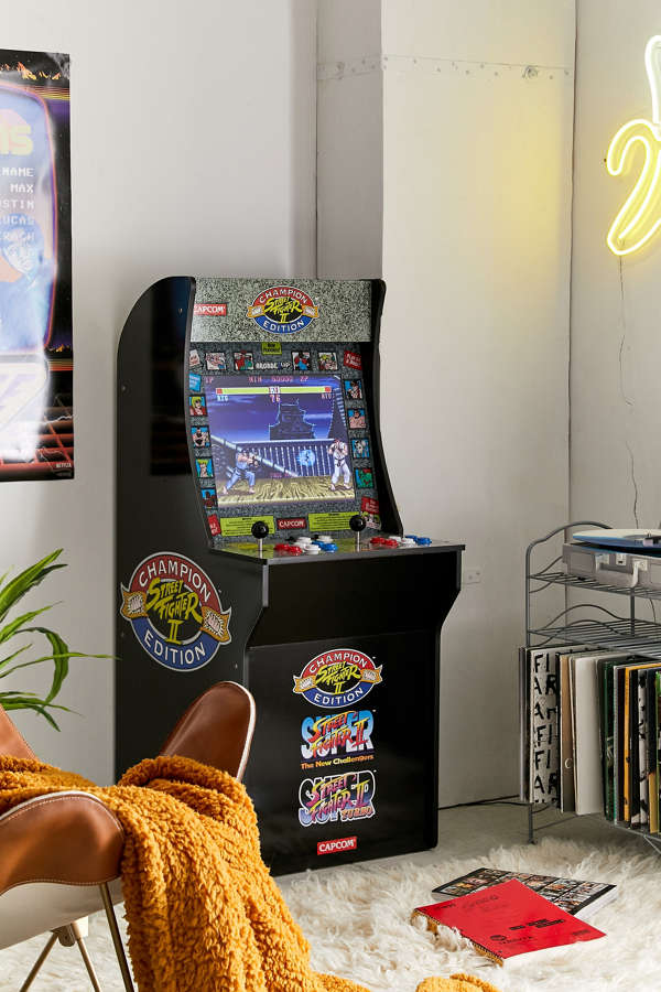 Street Fighter II Arcade Game | Urban Outfitters