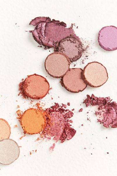 UO Rosé Shimmer Eyeshadow Palette