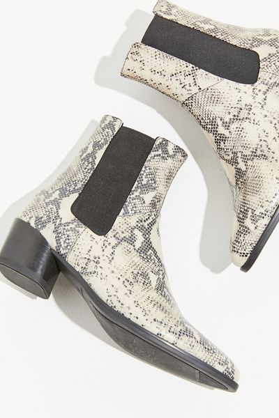 Vagabond Shoemakers Lara Faux Snake Boot