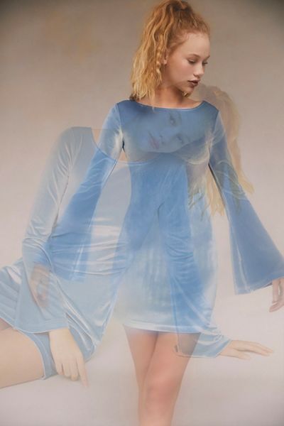 UO Belle Velvet Bell-Sleeve Mini Dress