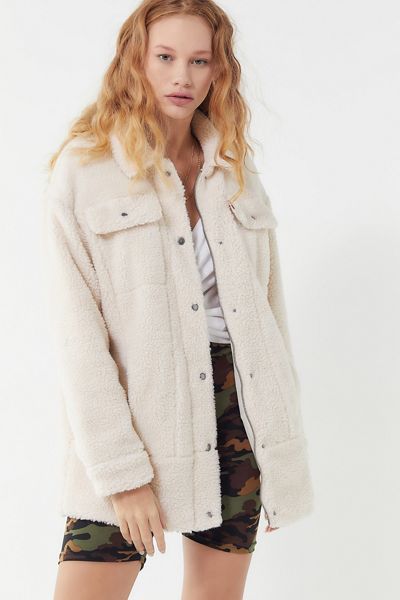 Levi’s Longline Sherpa Trucker Jacket
