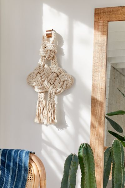 Knot Wall Hanging