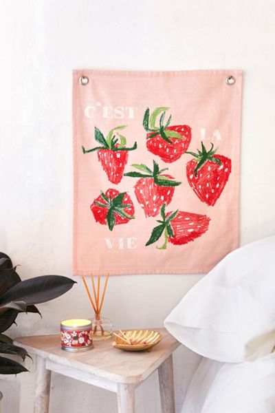 C’est La Vie Tapestry