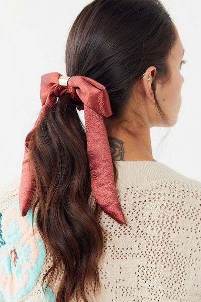 Metal Bow Scrunchie