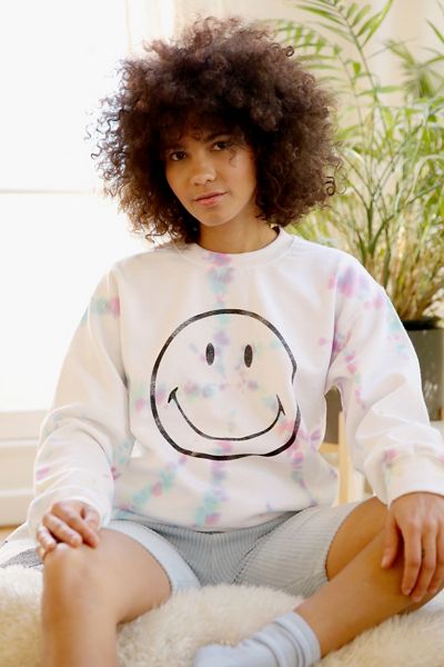 Day Smiley Tie-Dye Pullover Sweatshirt