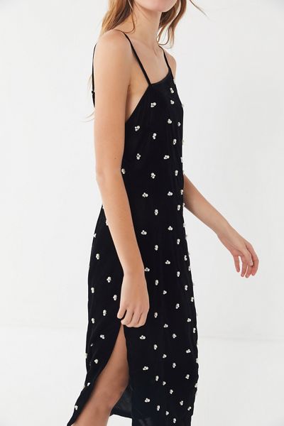 UO Pearl-Beaded Velvet Midi Dress