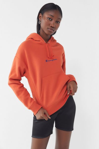 Champion UO Exclusive Script Hoodie Sweatshirt