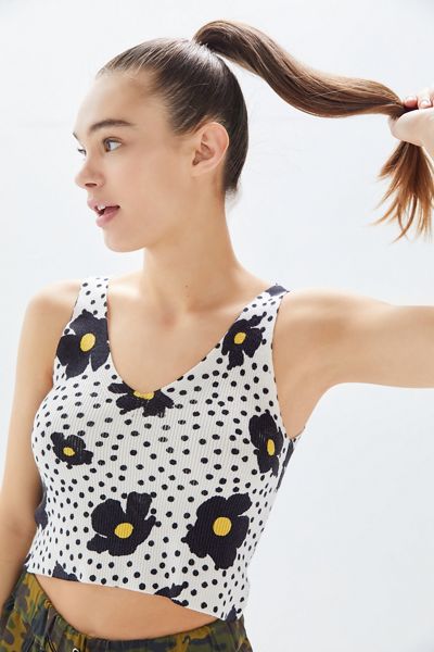 UO Journey Floral Cropped Sweater Tank Top