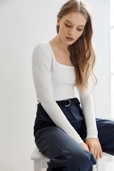 UO Mabel Lettuce-Edge Square-Neck Top