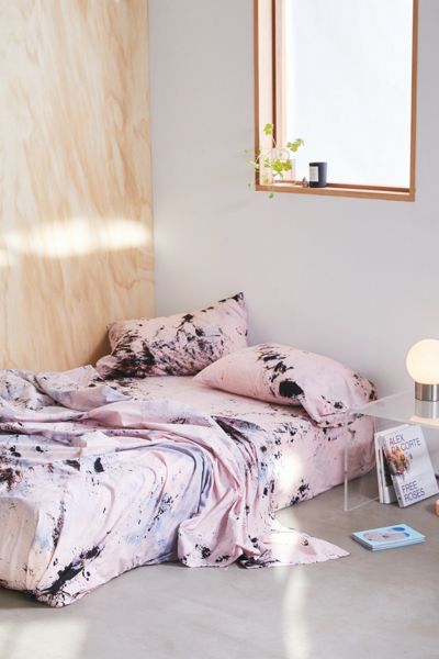 Riverside Tool & Dye UO Exclusive Hand-Dyed Sheet Set