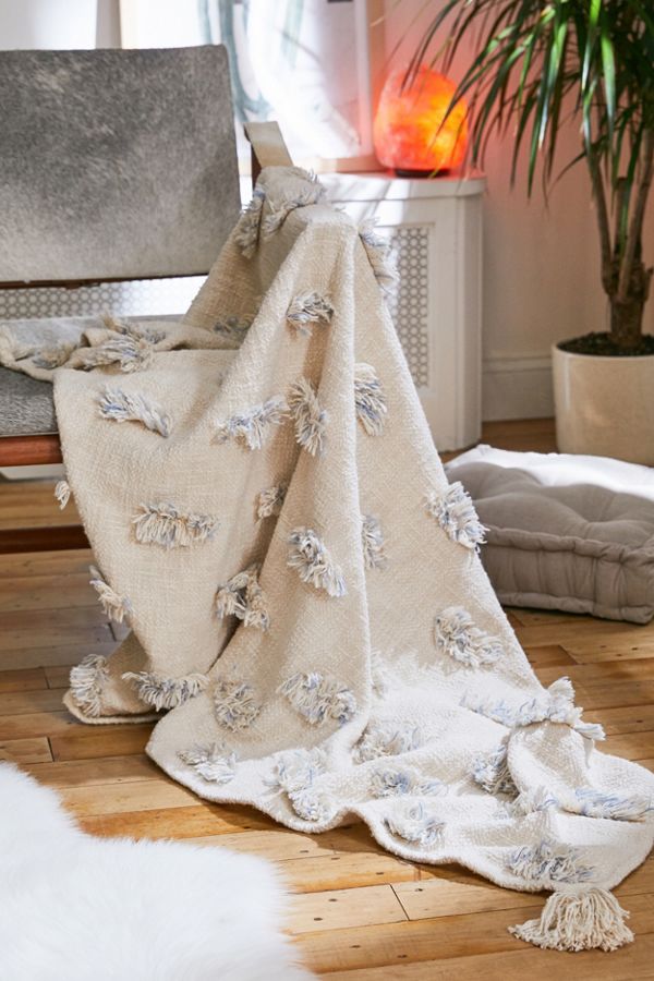 Slide View: 1: Tabby Tufted Throw Blanket