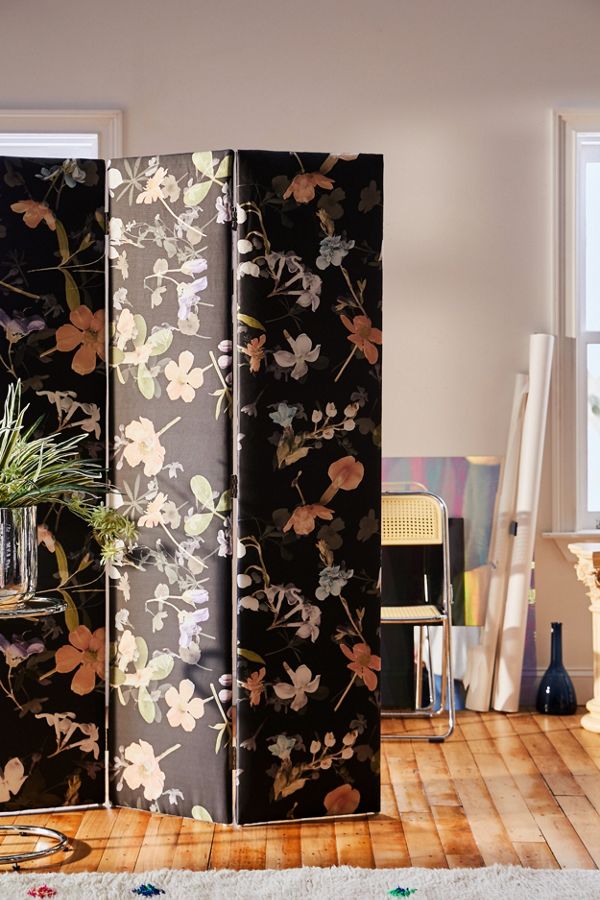 Slide View: 1: Printed Room Divider Screen