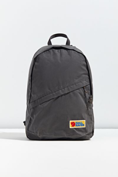 urban outfitters backpack fjallraven