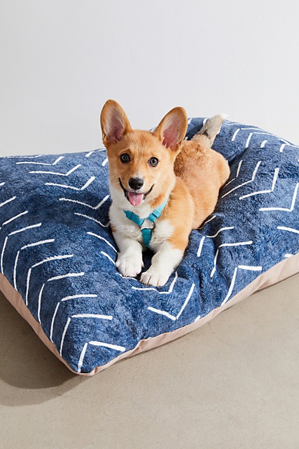 Deny Designs Becky Bailey For Deny Big Arrows Pet Bed In Navy