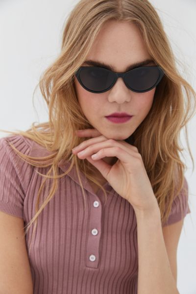 Urban Outfitters Calistoga Cat-eye Sunglasses In Black