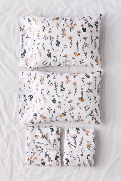 URBAN OUTFITTERS GEORGINA FLORAL SHEET SET 53128492