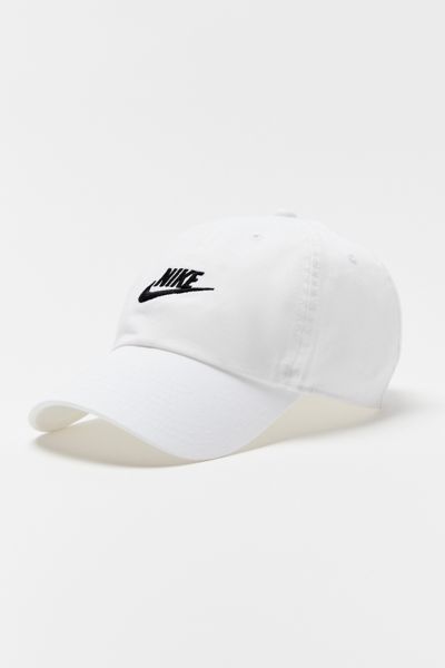 Nike Sportswear Heritage86 Futura Washed Baseball Hat In White