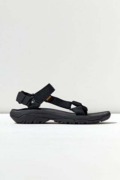 teva sandals urban outfitters