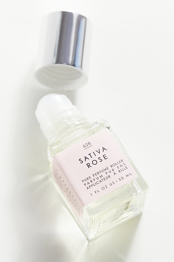 Gourmand Pure Perfume Roller Oil In Sativa Rose