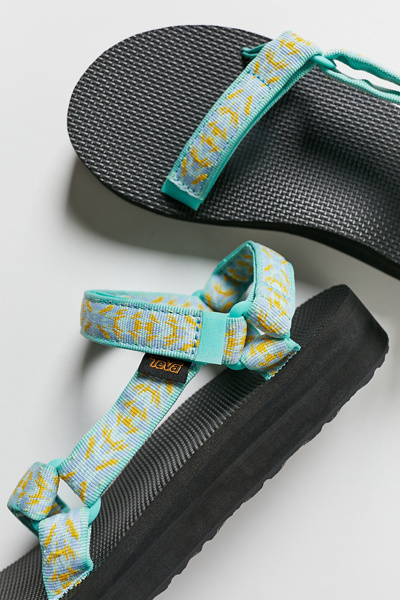 Teva Midform Universal Classic Platform Sandal In Blue Multi