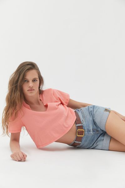Bdg Arcadian Essential Notch Neck Cropped Tee In Pink