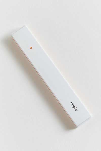 Ripple Single-use Vaporizer Pen In Focus
