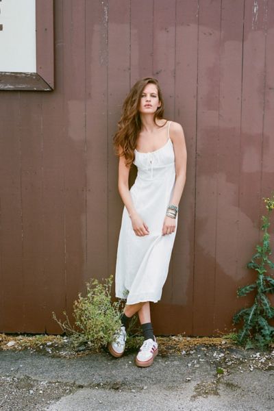 Urban Outfitters Uo Kamaryn Tie-front Midi Dress In White