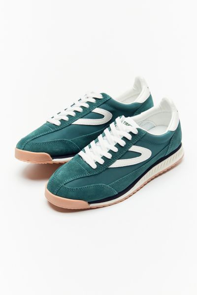 Green store tretorn sneakers