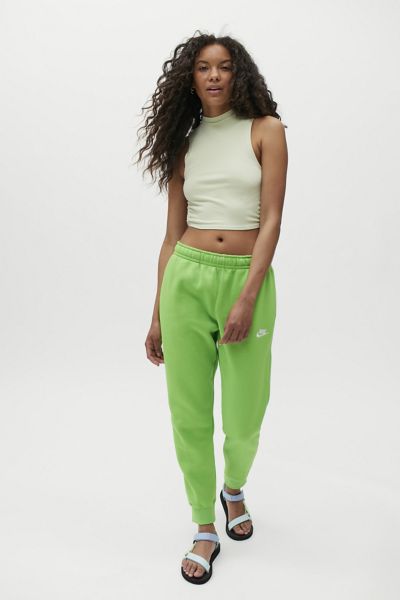 Nike Sportswear Club Logo Fleece Jogger Pant In Green