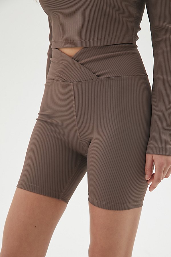 Year Of Ours V-waist Bike Short In Light Brown