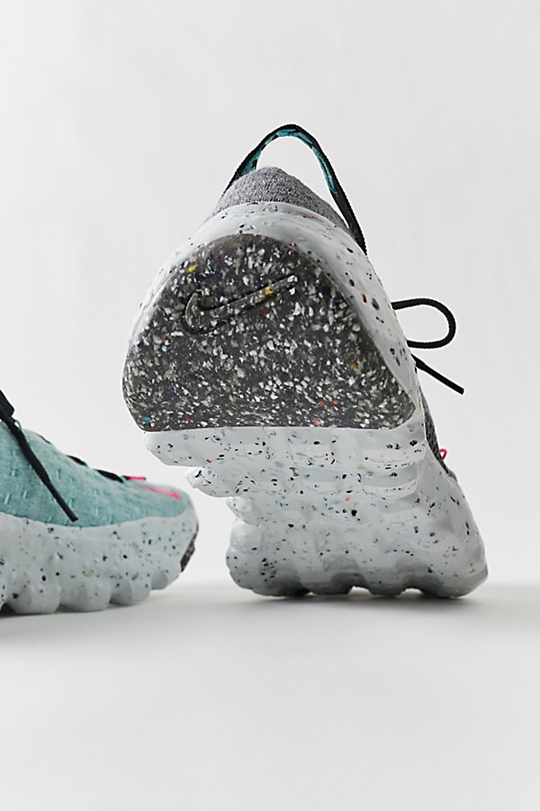 Nike Space Hippie 04 Women's Sneaker In Grey Multi