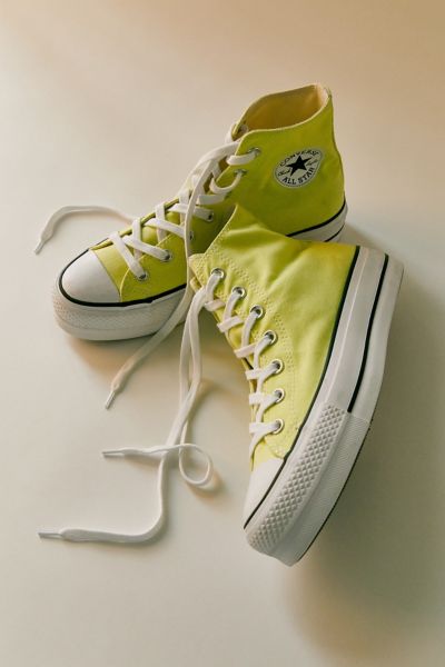 Light yellow outlet high top converse