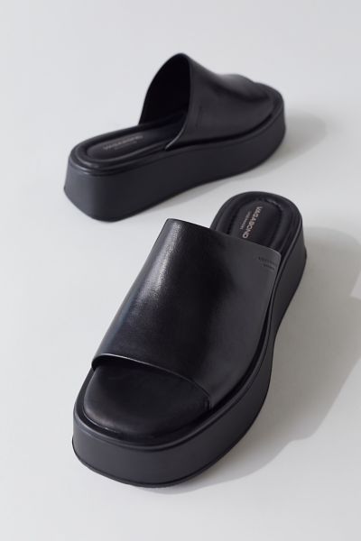 Vagabond Shoemakers Courtney Flatform Slide Sandal In Black