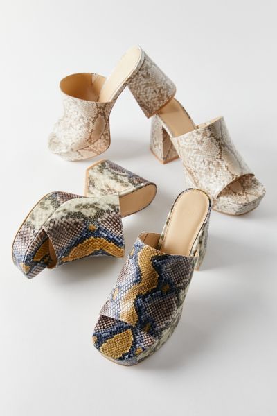 Urban Outfitters Uo Gigi Snake Platform Mule In Multi
