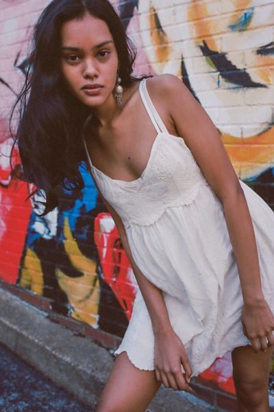 Urban Outfitters Uo Jamie Embroidered Babydoll Frock Dress In White
