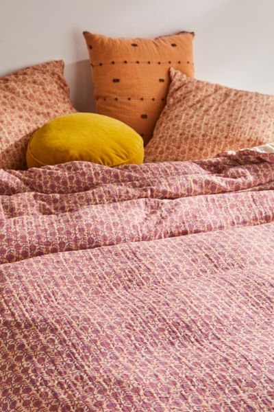 Urban Outfitters Twyla Floral Cozy Crinkle Duvet Cover In Pink