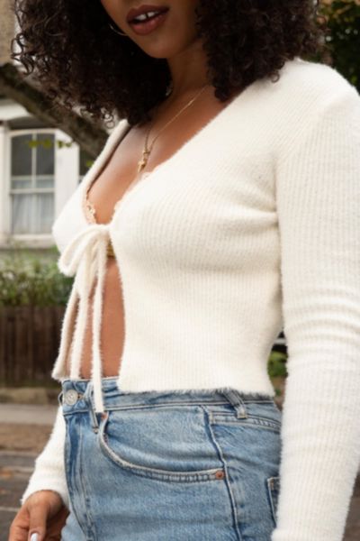 URBAN OUTFITTERS UO NOORI FLUFFY TIE-FRONT TOP 72631518